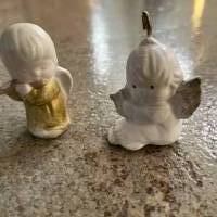 Kleiner Engel mit Glocke  - 2 Rohlinge ca. 6cm - Figur aus hochwertigem Stuckgips zum selber bemalen Bild 6