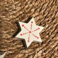 Hübsche kleine Deko-Sterne aus weißem Beton, weihnachtlich mit rot bemalt, 5er Set, 4 cm Bild 2