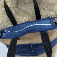Upcycling Shopper / Handtasche aus einem schicken Kaffeesack, Gürtel und einer Jeans Bild 6