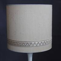 elegante weiße Tischlampe 60er Jahre Bild 3