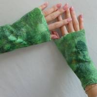 Armstulpen grün aus Wolle und Seide, Größe M, Pulswärmer für den Winter, Manschetten zum Aufpeppen der Kleidung, Stulpen Bild 1