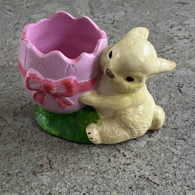 Hase mit Ei als Blumentopf oder Schale ca.20x12cm - Rohling oder Handbemalte wetterfeste Gießkeramik - Unikat