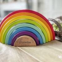 Holzspielzeug personalisiert / Regenbogen / Geschenk zur Geburt / Taufe / Weihnachten / Patengeschenk Bild 1