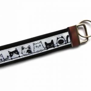 Schlüsselanhänger Katzen schwarz weiß Baumwollstoff Webband Geschenk Geburtstag Weihnachten neue Katze Bild 5