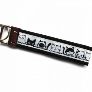 Schlüsselanhänger Katzen schwarz weiß Baumwollstoff Webband Geschenk Geburtstag Weihnachten neue Katze Bild 6
