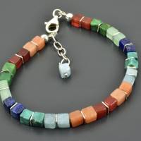 Edelstein-Armband in Regenbogenfarben mit 925er Silber, Armkettchen, bunt, Würfel, Würfelarmband, zart Bild 2