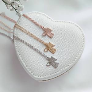 Taufgeschenk Mädchen, Geschenk Taufe personalisiert, Halskette Engel mit Herz Edelstahl Bild 2