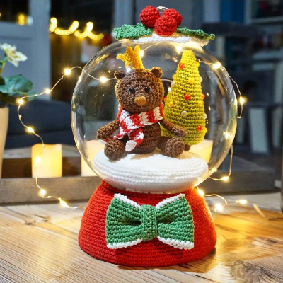 Häkelanleitung Schneekugel mit Bär und Weihnachtsbaum, PDF Datei
