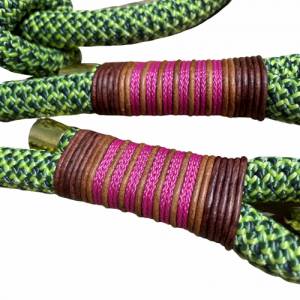 Hundeleine und Halsband Set, beides verstellbar, grün, fuchsia, Leder und Schnalle, 10 mm Stärke von AlsterStruppi Bild 5