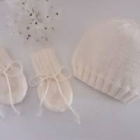 Babymütze und Handschuhe als Set oder einzeln bestellbar - naturweiss, handgestrickt Bild 4