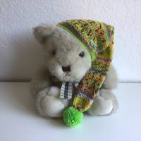 Zipfelmütze mit Bommel für Teddybären und Puppen, gehäkelt für Größe ca. 50-55 cm, bunt  mit gelb,grün,orange,lila Bild 1
