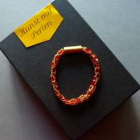 Häkelarmband rot gold, Länge 19,5 cm, Armband aus Rocailles und Stiftperlen gehäkelt, Armkettchen Bild 2