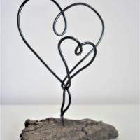 Handgemachte Herzskulptur aus Draht und Holz | industrial Deko Wohnzimmer | Drahtfigur Line Art Liebe |  minimalistisch Bild 7