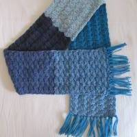 Schal blau mit Farbverlauf Bild 6