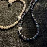Traumhaft schöne handgefertigte Perlenkette mit Silberherz,Echte Perlenkette,Perlencollier,Geschenk für Sie,Halskette Bild 4