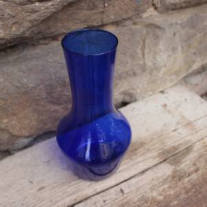 kobaltblaue Vase 22 cm mundgeblasenes Glas Lauscha 70er Jahre Vintage DDR GDR Bild 3