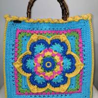 Tasche LOTUSBLUME mit Baumwollgarn gehäkelt, trendige Tasche, Lotus-Flower-Bag Bild 1