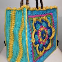 Tasche LOTUSBLUME mit Baumwollgarn gehäkelt, trendige Tasche, Lotus-Flower-Bag Bild 2