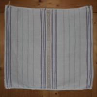 Decke mit Spitze aus alten Leinen Handtüchern Bild 1