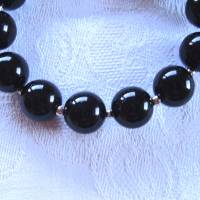 Perlenarmband Black-Pearl so elegant handgemacht von Hobbyhaus Bild 2