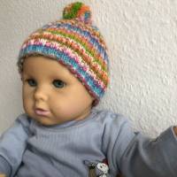 Puppenmütze mit Bommel bunt gemustert für Puppengröße ca. 56 cm, handgestrickt für große Puppen Bild 4