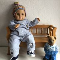 Puppenmütze mit Bommel bunt gemustert für Puppengröße ca. 56 cm, handgestrickt für große Puppen Bild 5