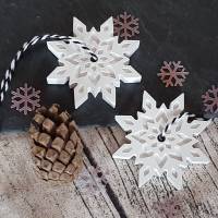 Anhänger Schneeflocke  ~ Geschenkanhänger Schneeflocke ~ Weihnachten ~ Winter Bild 1