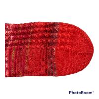 Wollsocken handgestrickt, Socken in Gr. 40-41, mit einem Mini Zopfmuster in Rottönen, Haussocken, Kuschelsocken Bild 7