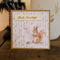 süßes Eichhörnchen - Frohe Feiertage - Weihnachtskarte Bild 1