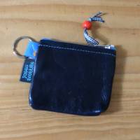 kleiner Geldbeutel m.Schlüsselring, aus echtem Glattleder,  dunkelblau mit Webband "Pirat" Bild 2