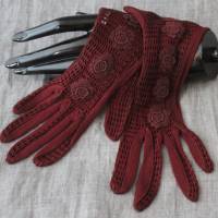 kleine dunkelrote Spitzen Handschuhe Vintage Bild 1