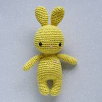 Häkeltier Amigurumi Häkelhase Hase Mini lila aus Baumwolle Handarbeit tolles Geschenk für Kinder Bild 2