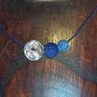 Lederbandkette -zum Beduften- mit blauen Lavaperlen u. Drahtperle Bild 2