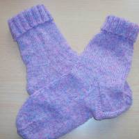 Gestrickte Socken für Kinder Gr.32/33, flieder ,schön warm Bild 1