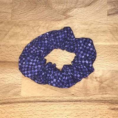 Haargummis aus Stoff – Scrunchies