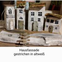 Deko-Holzhäuser, 7er-Set, handbemalt, Massivholz Bild 5
