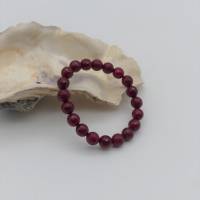 schickes Edelsteinarmband - Rubin - tiefrot - opak - facettiert, 10 mm, dehnbar, Schmuck, Edelsteine, Perlen, unisex Bild 1