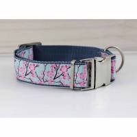 Hundehalsband mit Kirschblüten, hellblau und rosa, Blüten, Hund, Haustier, Welpe, romantisch, floral Bild 1