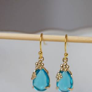 Tropfen Ohrhänger Gold, Viktorianische Ohrringe, Blau Gold, Kristall Glas Ohrringe, Brautschmuck, Unikat hängende Ohrrin Bild 2