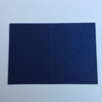 Stanzteile Geschenkanhänger klappbar und gelocht, 5 Stück dunkelblau, 10,5 cm x 7,5 cm (geklappt 5,25 cm x 7,5 cm) Bild 4