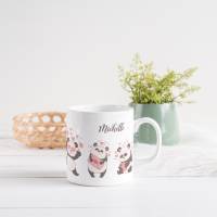 Personalisierte bedruckte Keramiktasse für Kaffee- und Teeliebhaber | spülmaschinenfeste Tasse mit Panda Bären und Name Bild 1