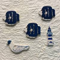Holzstreuteile maritim, Fische, Möwe, Leuchtturm 5 Stück, Dekostreu, blau weiß Bild 1