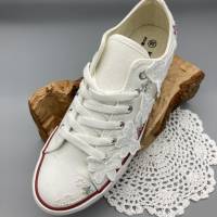 Gr.38 Creme Sneaker mit 3D-Schmetterlingen, Perlen und Strasssteine Bild 3