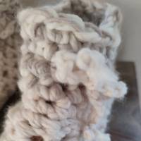 Hüttenschuhe  Shetlandwolle mit Ledersohle, creme, gehäkelt Bild 5