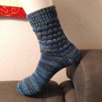 handgestrickte Socken, Größe 42 - 45, 6-fach Sockenwolle, blau, Minecraftmuster, warme Strümpfe Bild 1