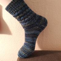 handgestrickte Socken, Größe 42 - 45, 6-fach Sockenwolle, blau, Minecraftmuster, warme Strümpfe Bild 6