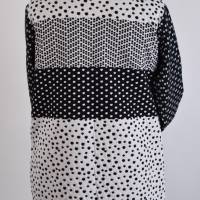 Damen Kurz Kleid in Schwarz/Weiß gepunktet Bild 2