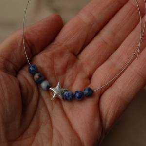 Silberner Stern und blaue Schmucksteine an Edelstahl-Kette - kleines Weihnachtsgeschenk für sie Bild 8