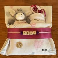 Windeltorte mit Esel und Windelbaby, Babygeschenk Mädchen, kreatives Geschenk zur Geburt, personalisiert Bild 3
