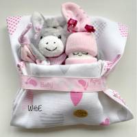 Windeltorte mit Esel und Windelbaby, Babygeschenk Mädchen, kreatives Geschenk zur Geburt, personalisiert Bild 4